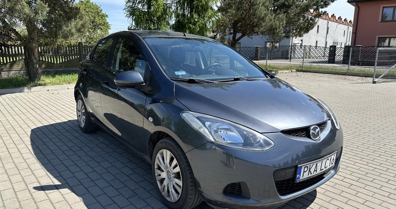 Mazda 2 cena 9500 przebieg: 192000, rok produkcji 2009 z Tuchów małe 137